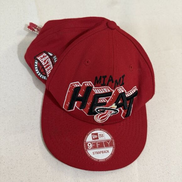 9Fifty  Miami Heat NBA Eastern Conference SnapBack Hat - Picture 1 of 8